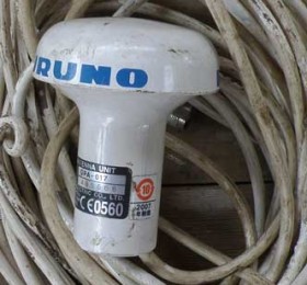 Furuno FA100 Universal Shipborne Marine AIS Antenna GPA017